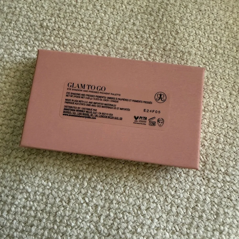 ABH Glam To Go Palette NIB Travel Size Neutral Glam